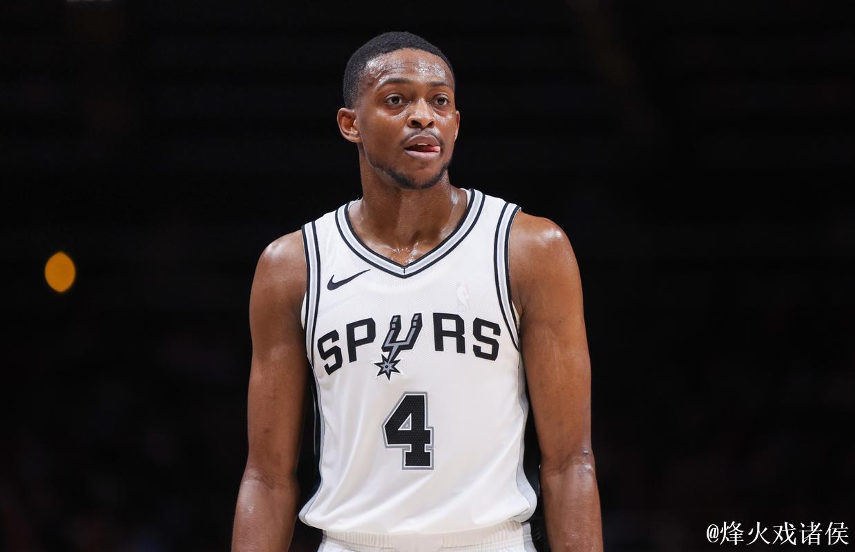 国王与马刺完成交易：次轮签+现金换取场均7分侧翼球员